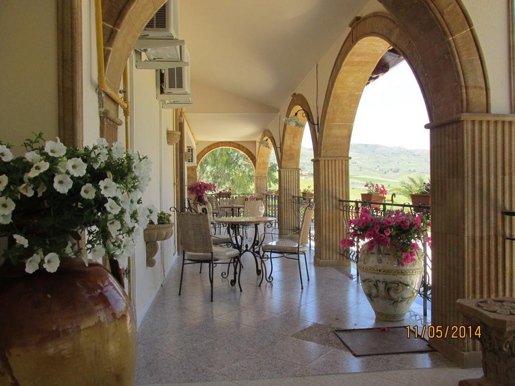 Agriturismo Reggia Saracena 阿格里真托 外观 照片
