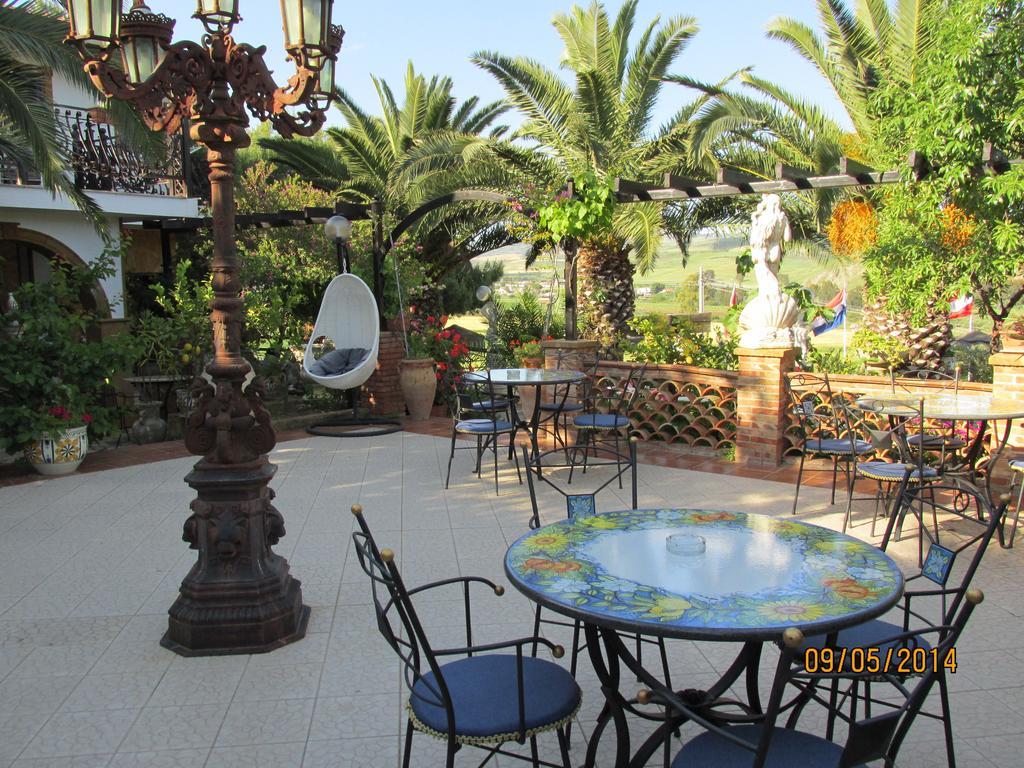 Agriturismo Reggia Saracena 阿格里真托 外观 照片