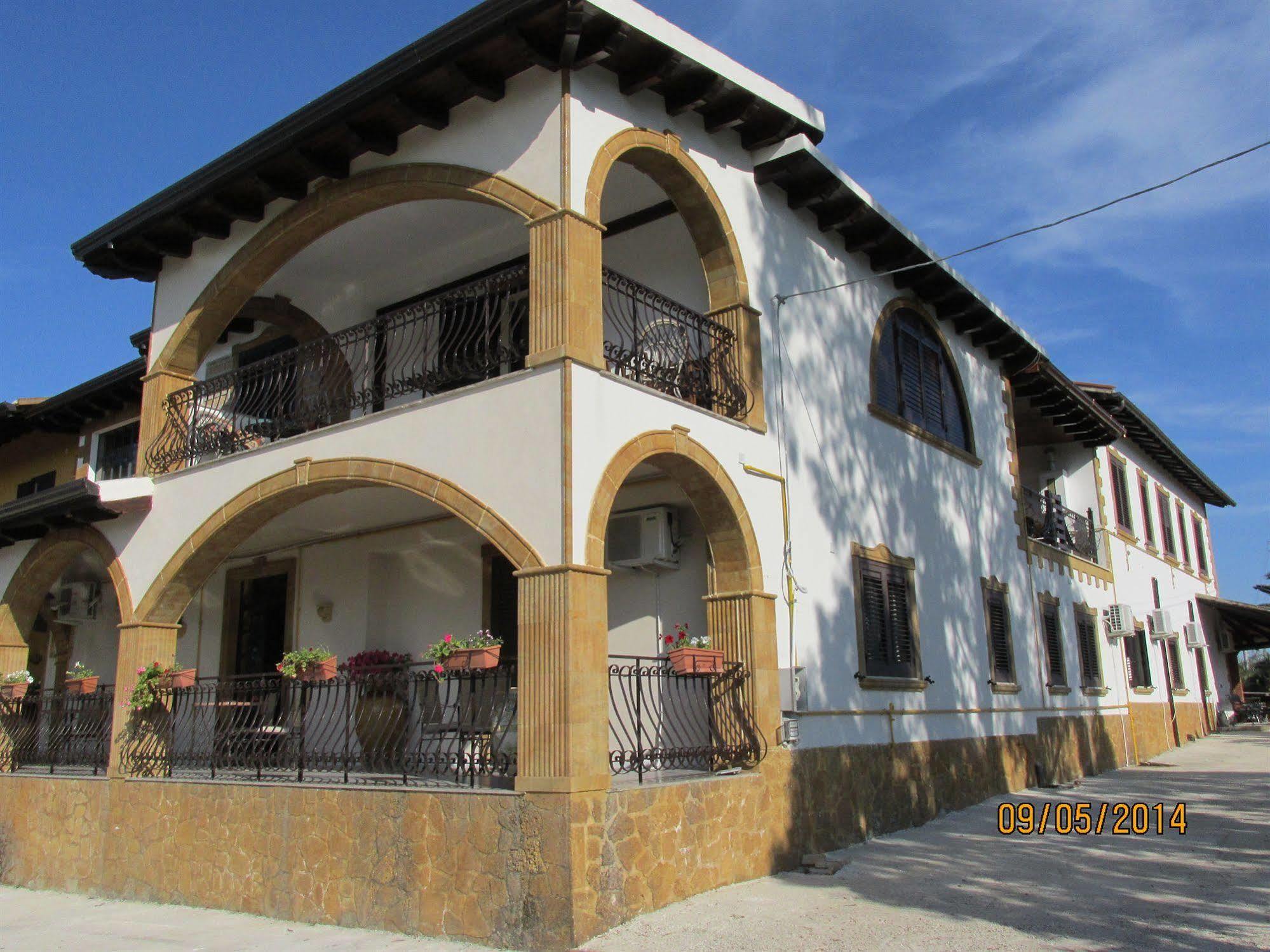Agriturismo Reggia Saracena 阿格里真托 外观 照片